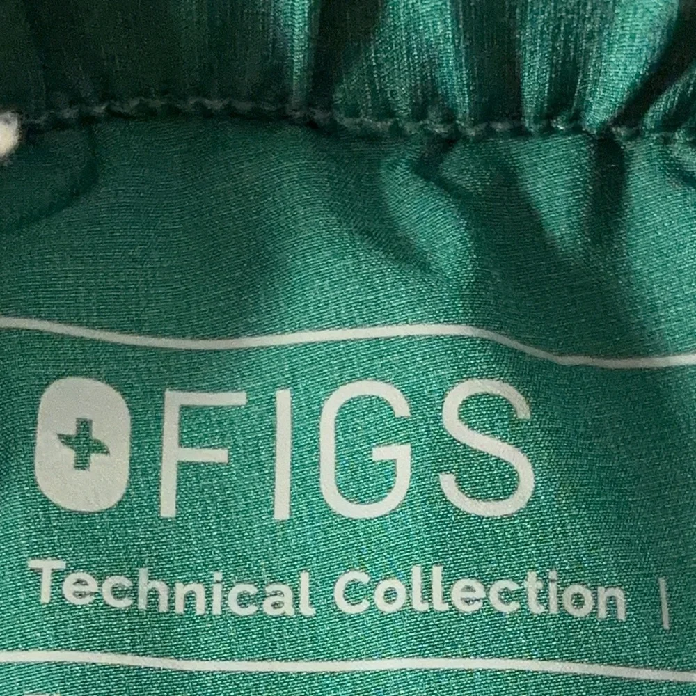 Figs Jogger‎ Scrub Pants Eco Cape Cargo Classic Mens Size Small Amazon Green NWT